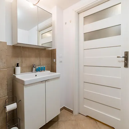 Garbary With Mezzanine By Bookinghost * Познань