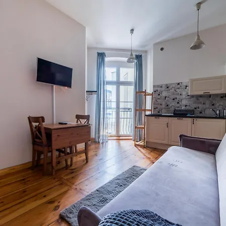 Апартаменты Garbary With Mezzanine By Bookinghost