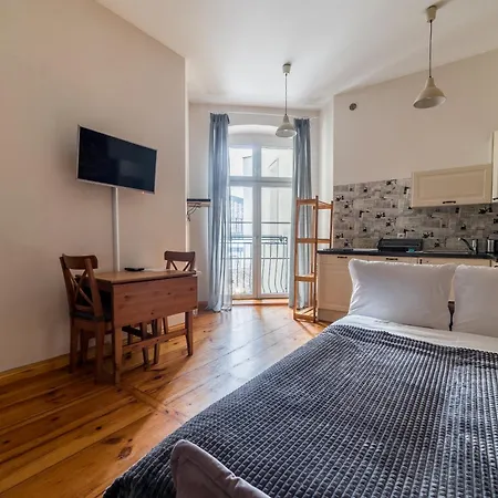 Апартаменты Garbary With Mezzanine By Bookinghost