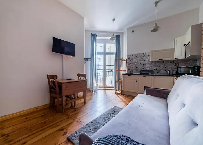 شقة Garbary With Mezzanine By Bookinghost