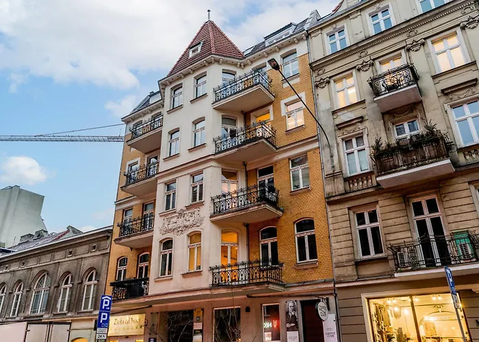 Garbary With Mezzanine By Bookinghost بوزنان