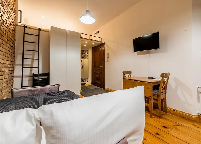 Apartamento Garbary With Mezzanine By Bookinghost Poznan